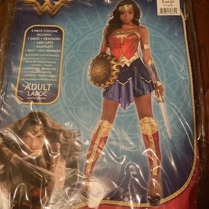 Sexy Wonder Woman Costume Size Large